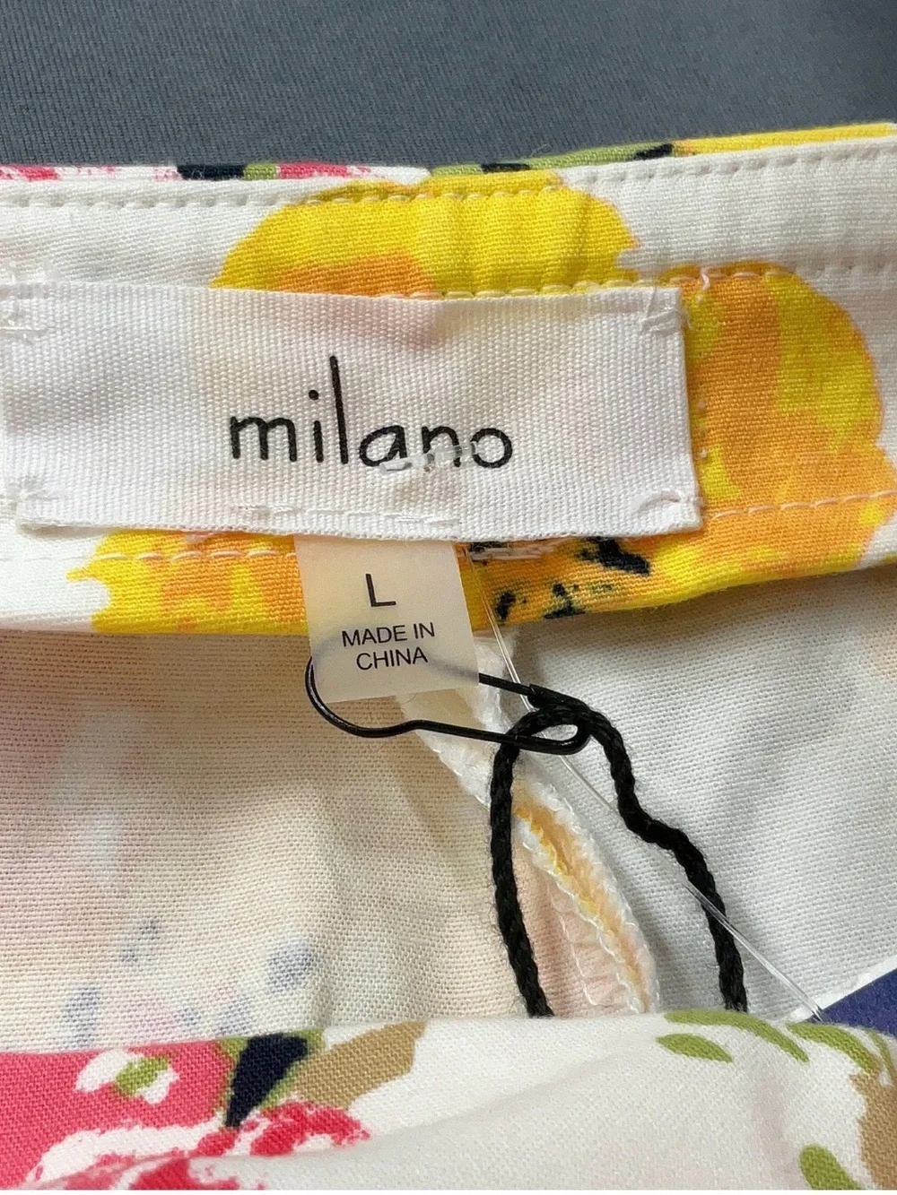 Milano Floral Print Pencil Skirt - White with Pink & Yellow Blooms NWT Size L